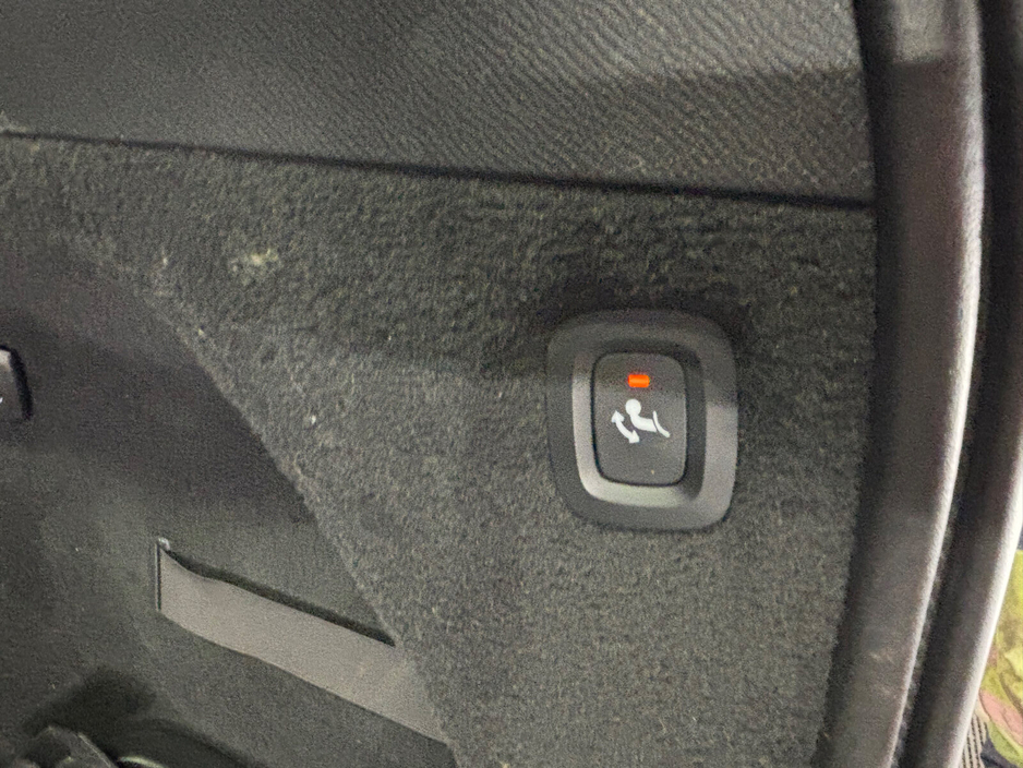 2016 Volvo XC90 2.0 T8 400PS HYBRID MOMENTUM GEARTRONIC €24,950