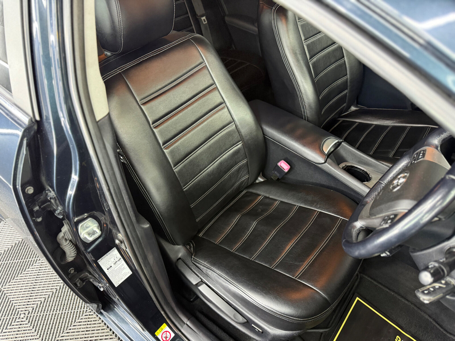 2013 Toyota Avensis 2.0 D-4D 125 BHP Terra €6,500