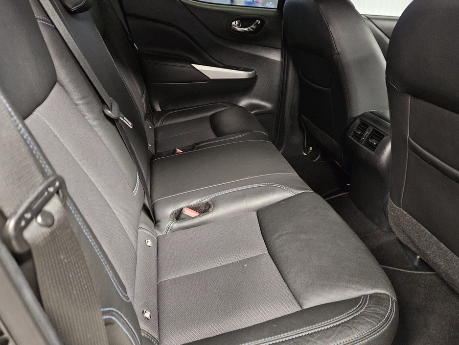 2020 Nissan Navara  €23,950