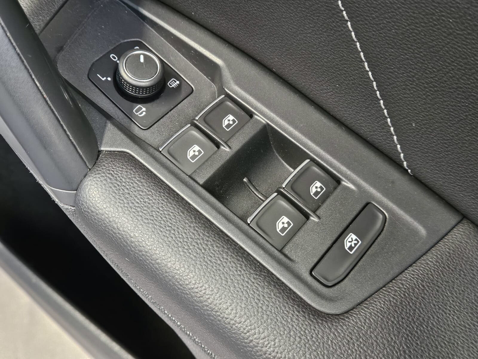 2021 Volkswagen Tiguan 2.0 TDI 150HP R-Line DSG €33,950