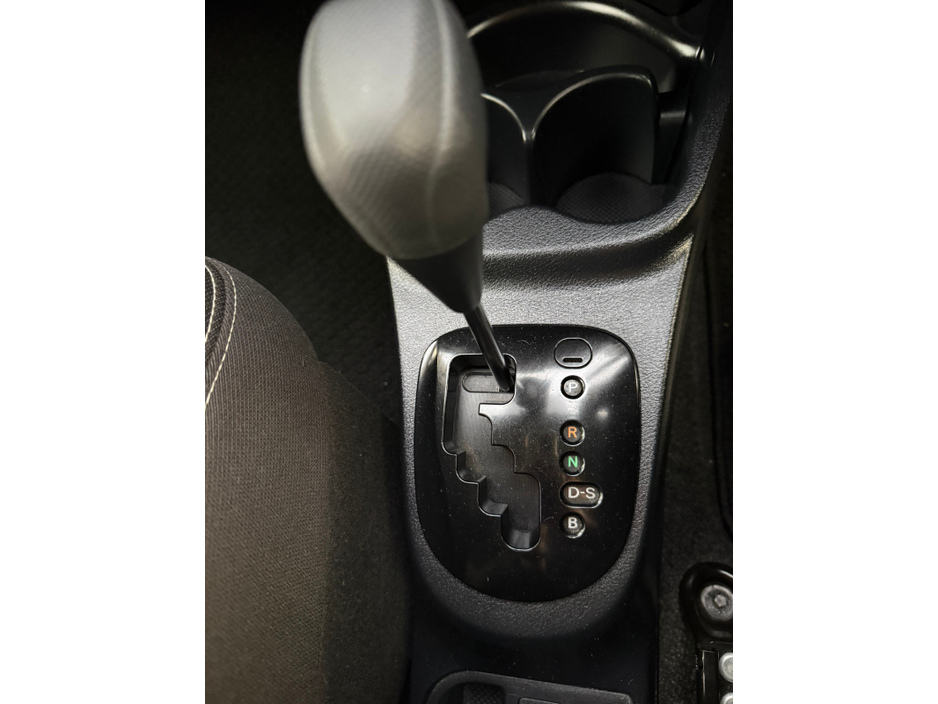 2020 Toyota Yaris  €12,990