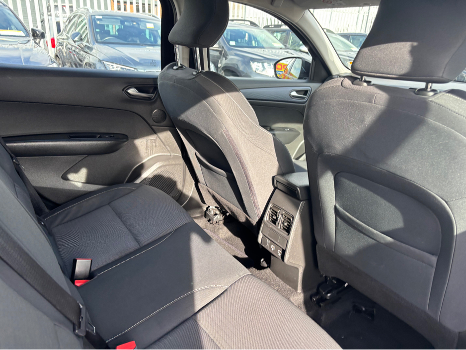 2022 Renault Arkana ICONIC TCE 140 AUTO EDC 5DR AU €21,499