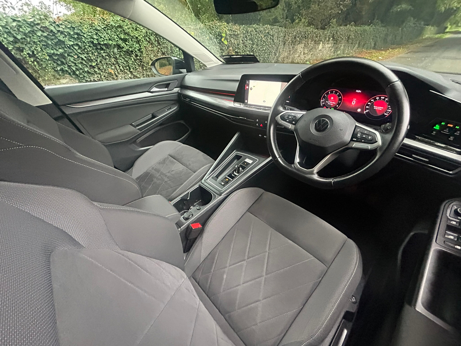 2020 Volkswagen Golf  €22,850