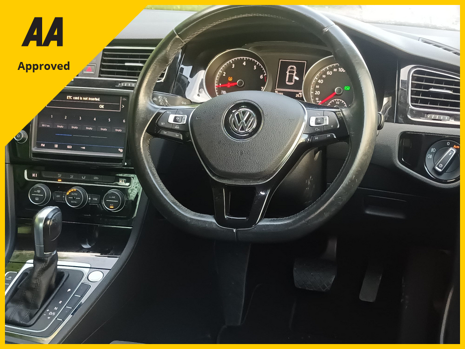 2016 Volkswagen Golf 1.4 TSI HIGHLINE AUTOMATIC SPORTS VELOUR INTERIOR SPORTS ALLOYS  WIND DEFLECTORS LARGE TOUCH SCREEN RADIO FACTORY IMMOBILISER CRUISE CONTROL FRONT & REAR DASHCAM JUST FULLY SERVICED 2 YEARS NCT €16,949
