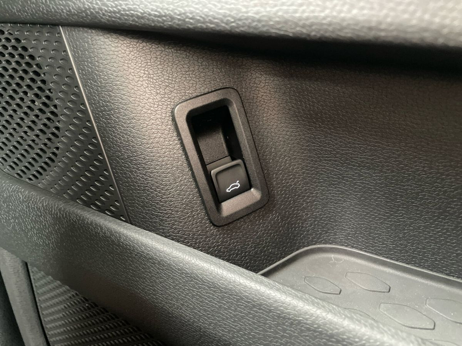 2025 Volkswagen ID.Buzz  €66,975