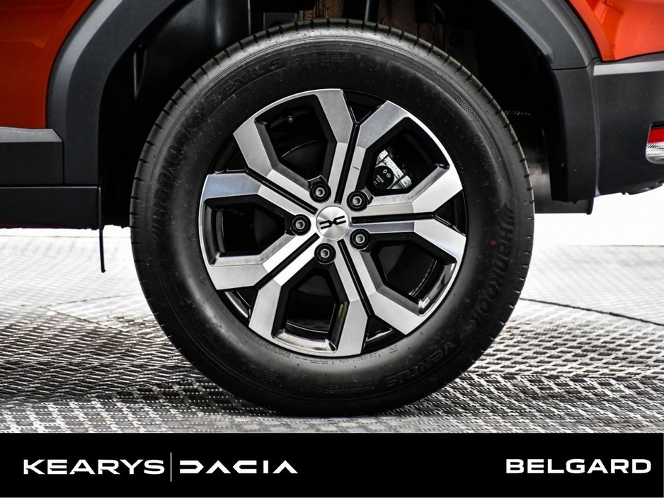 2026 Dacia Duster Order your Duster Expression 261 today! €33,515