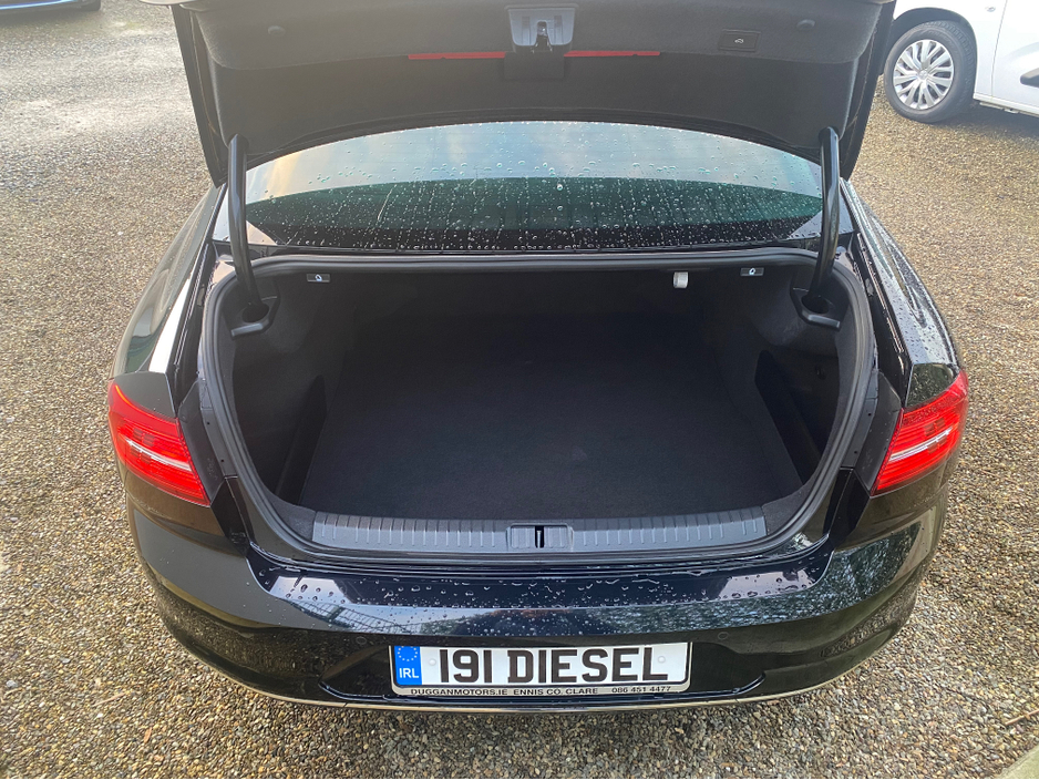 2019 Volkswagen Passat 2.0 tdi 150bhp high line €22,950