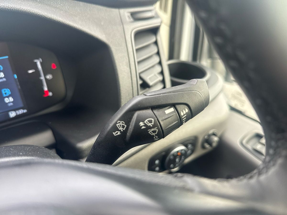 2025 Ford Transit  €55,975