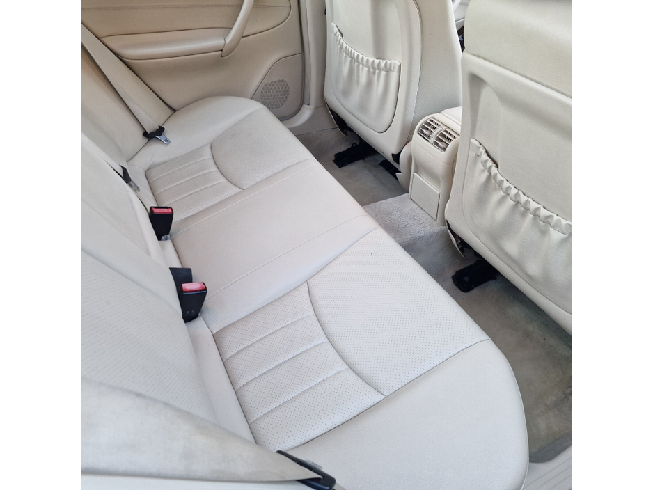 2006 Mercedes-Benz C Class C 180 Kompressor Classic A/T €3,450