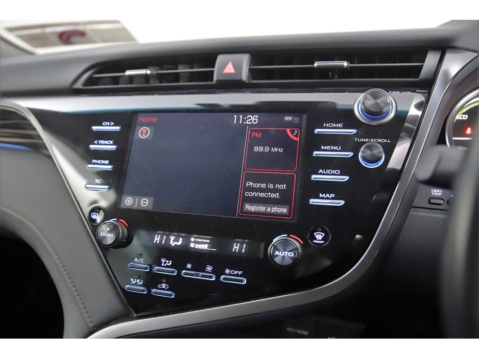 2019 Toyota Camry 2.5 HYBRID *REVERSE CAM*PARK SENSORS* €21,890