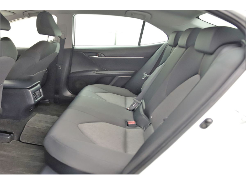 2021 Toyota Camry 2.5 HYBRID *REVERSE CAM*PEARL PAINT*PARK SENSORS* €30,490