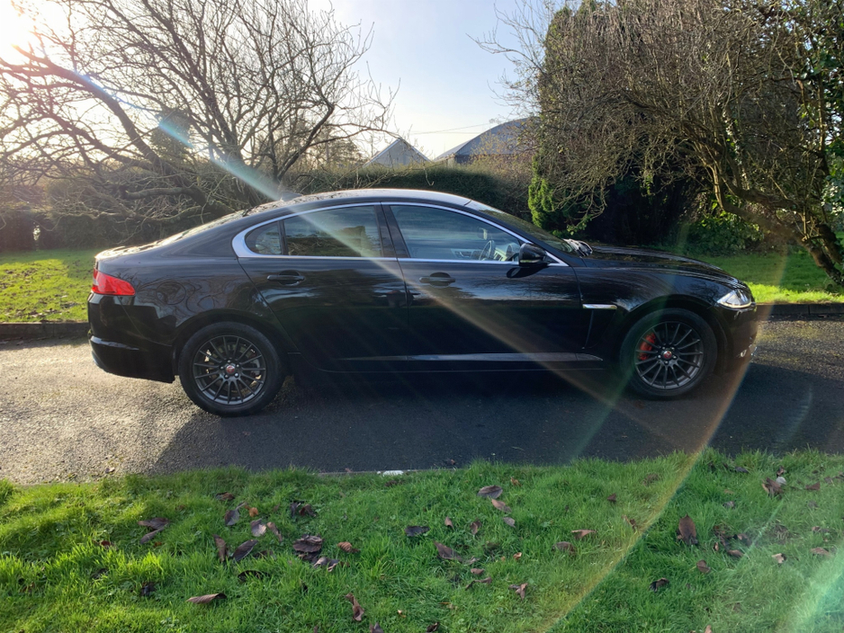 2015 Jaguar XF 2.2 D EC02 163PS 4DR AUTO €10,995