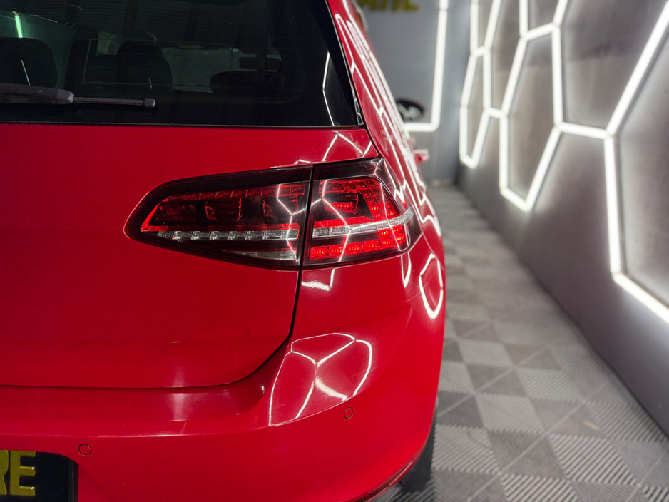 2016 Volkswagen Golf 2.0 TDI GTD €10,950