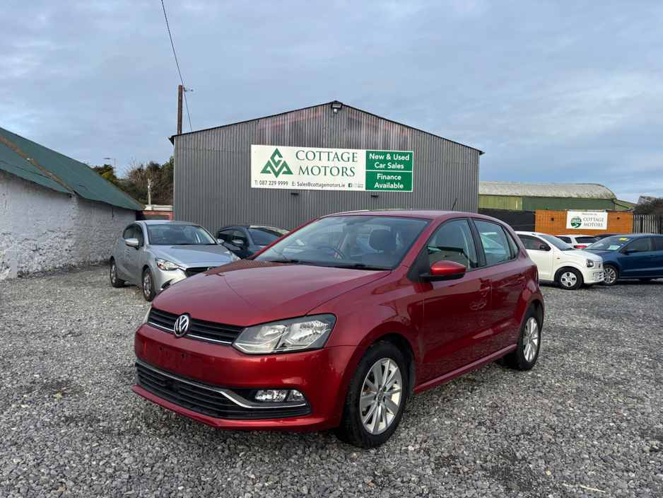 2015 Volkswagen Polo  €11,500