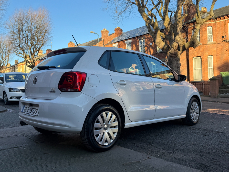 2013 Volkswagen Polo 1.2tsi Automatic, New Nct 11/2026, Tax 09/2026, Apple Car Play, Android Auto, A/C, 5 Door, Ideal Starter Car, Only €200 Road Tax, Service & Warranty Included, SIMI Dealer, €9,950
