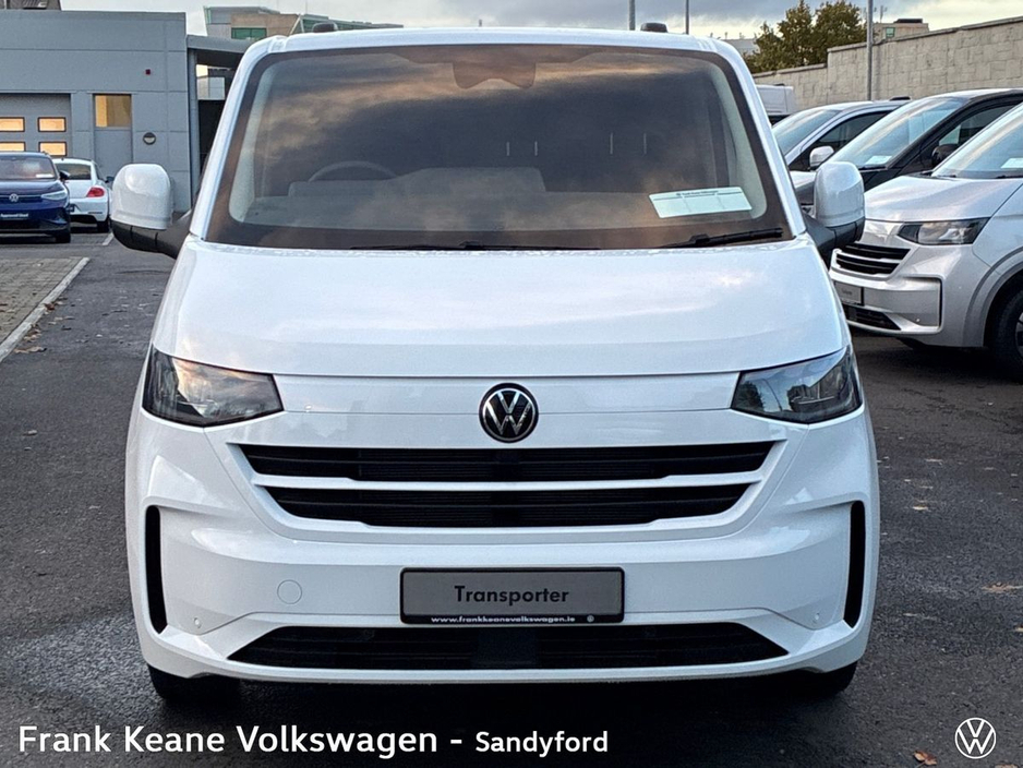 2025 Volkswagen Transporter TRENDLINE PLUS AUTO 30 LWB 150BHP *PRE REG SALE* *5YEAR WARRANTY* * *0% FINANCE AVAILABLE* *17" MONTE CARLO ALLOYS* *BODY COLOUR CODED BUMPERS* *APPLE CARPLAY/ANDROID AUTO* *REAR VIEW CAMERA* *FRONT A €36,545