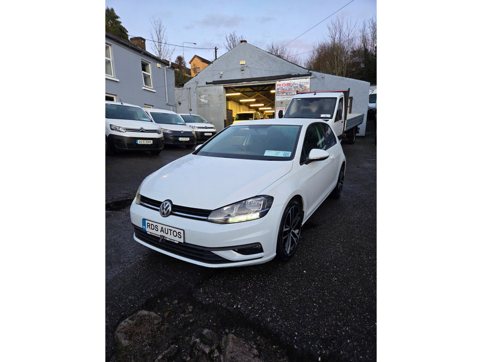 2018 Volkswagen Golf 1.6 TRENDLINE TDI 115HP 3DR €9,000