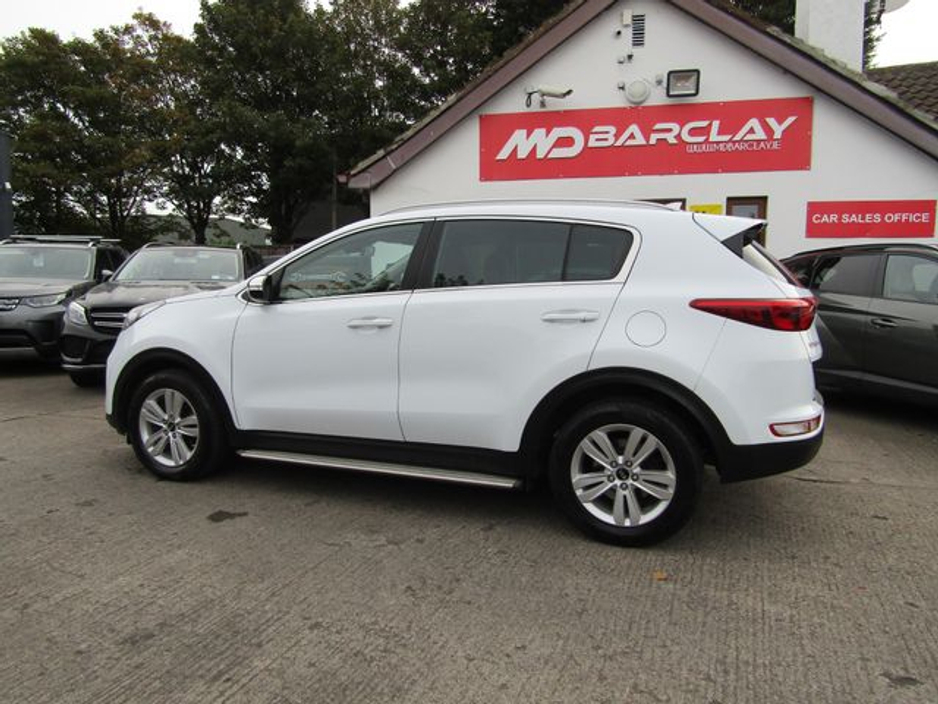 2017 Kia Sportage EX 5DR. LOW KLMS. €15,950