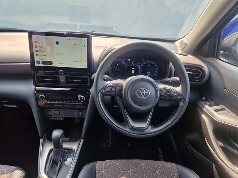 2023 Toyota Yaris Cross 1.5 Hybrid Sol 5dr €30,950