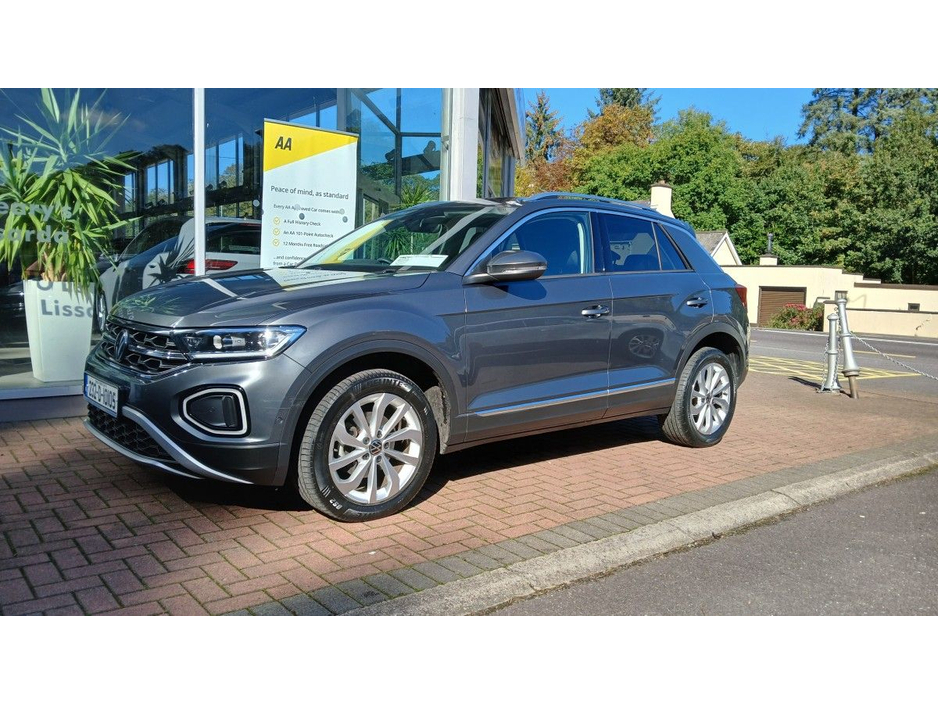 2023 Volkswagen T-Roc 2.0 TDI 116HP Style, Indium Grey, 1 owner. €31,950