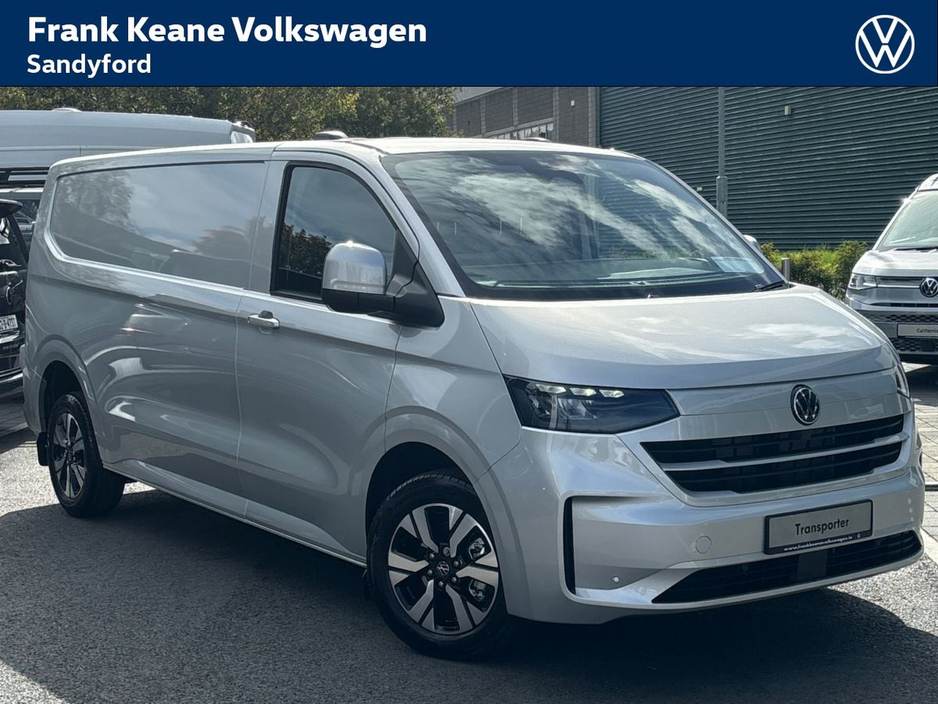 2026 Volkswagen Transporter HIGHLINE AUTO 30 LWB 150BHP *5 YEAR WARRANTY* *0% FINANCE AVAILABLE* *17" MONTE CARLO ALLOYS* *BODY COLOUR CODED BUMPERS* *APPLE CARPLAY/ANDROID AUTO* *REAR VIEW CAMERA* *FRONT AND REAR PARKING SENSOR €38,952