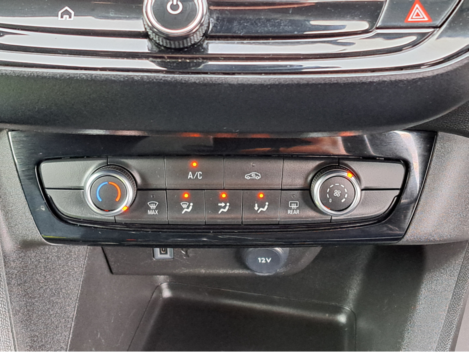 2025 Opel Corsa ELEGANCE 1.2 75BHP **REVERSING CAMERA** €21,950