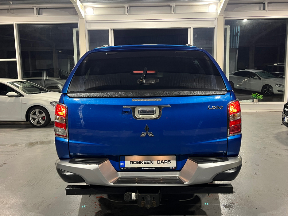 2019 Mitsubishi L200 BARBARIAN DI-D AUTO 4WD DCB €23,950