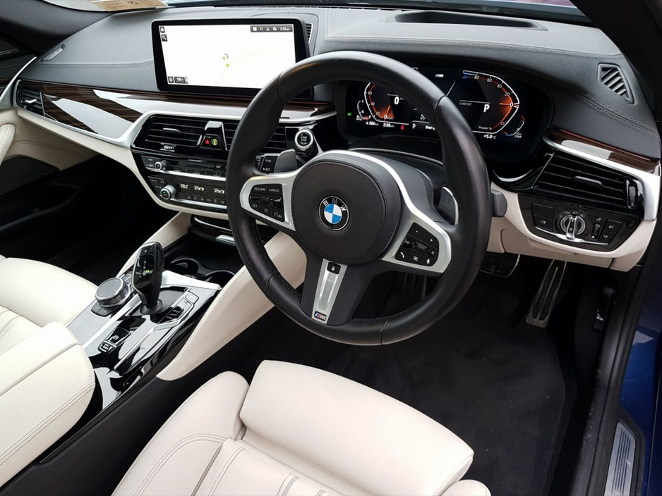 2023 BMW 5 Series 520d M Sport