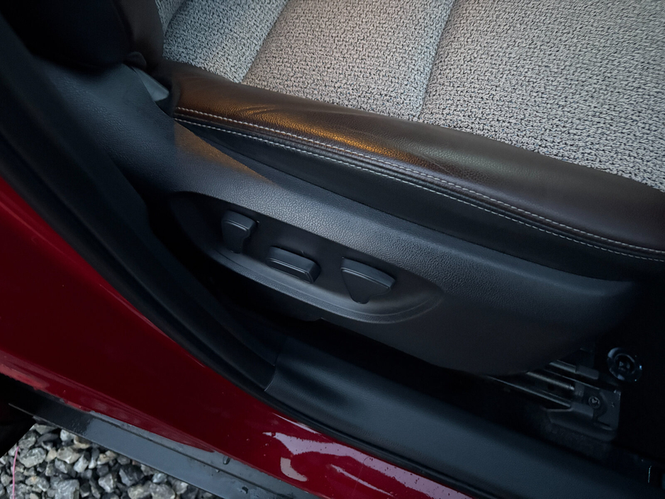 2021 Toyota Yaris 1.5 Hybrid 5Dr Luna €24,950