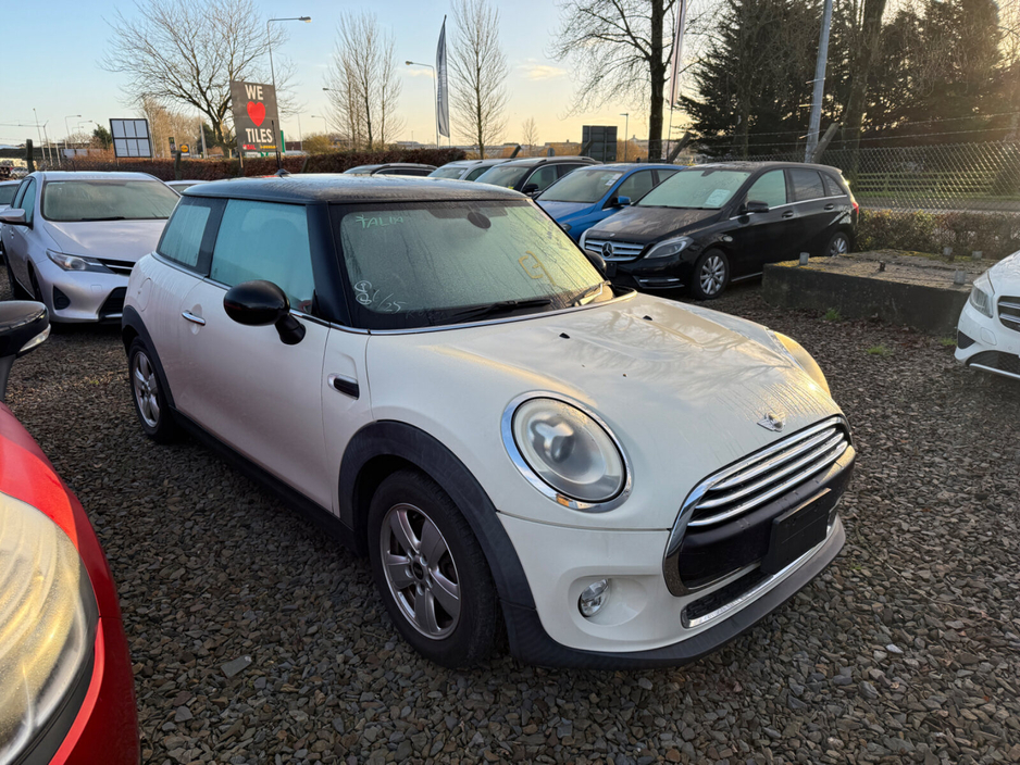 2016 MINI Hatch  €12,995