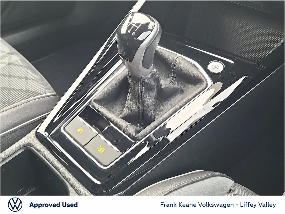 2022 Volkswagen Golf R-LINE 1.5TSI 130HP *REAR VIEW CAMERA* *VALENCIA ALLOYS* CARPLAY & ANDROID AUTO* *PCP FINANCE AVAILABLE* €29,995