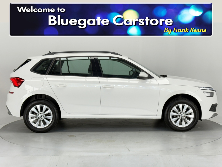 2023 Skoda Kamiq AMBITION 1.0 TSI 110HP DSG 5DR AUTO**MULTIFUNCTIONAL STEERING WHEEL**BLACK CLOTH INTERIOR**TOUCH SCREEN MEDIA DISPLAY**PARKING SENSORS**APPLE CARPLAY**AIR CONDITIONING**FINANCE AVAILABLE** €21,995