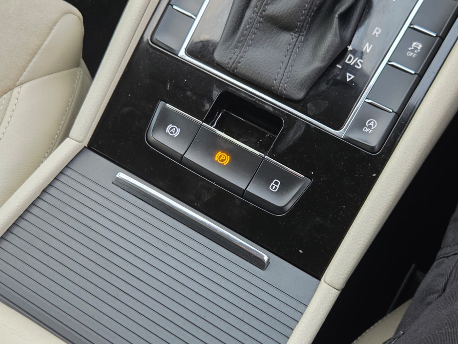 2016 Skoda Superb STYLE 2.0 TDI 190BHP DSG 4DR AUTO €10,950