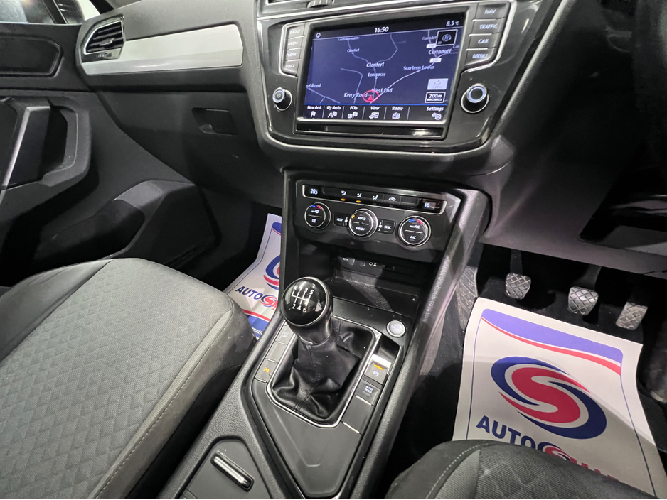 2017 Volkswagen Tiguan COMFORTLINE 2.0 TDI 115BHP 115HP MANUAL 6SPEED FWD 4 €14,700