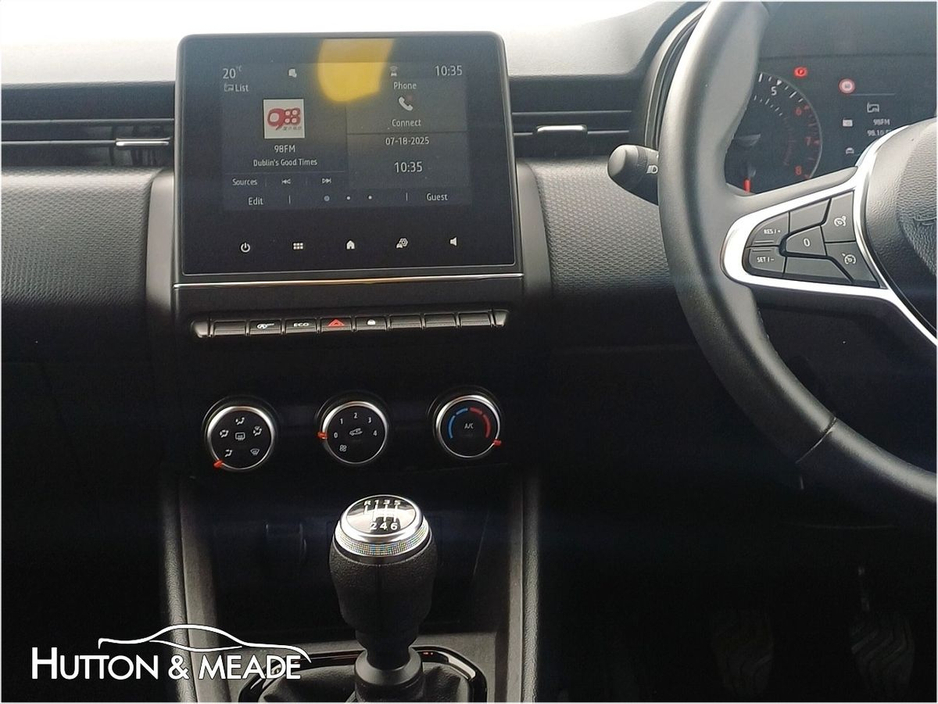 2022 Renault Clio Dynamique Edition 1.0 Petrol 5dr €15,999