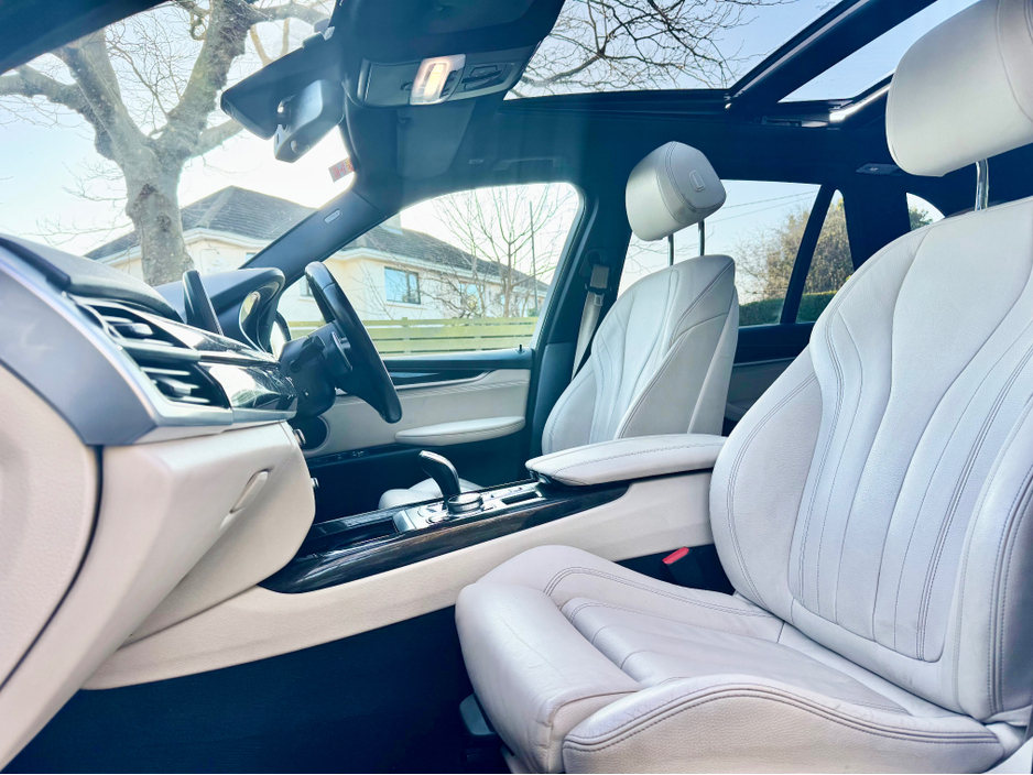 2017 BMW X5 XDRIVE25D!! M-SPORT!! PANROOF!! €29,900