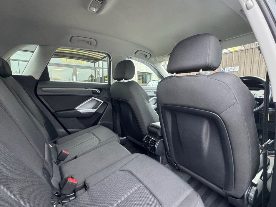 2020 Audi Q3 2.0 TDI 35 Sport SUV 5dr Diesel S Tronic Euro 6 (s/s) (150 ps) 20'' ALLOYS INCLUDED + VIRTUAL COCKPIT + APP CARPLAY €32,900