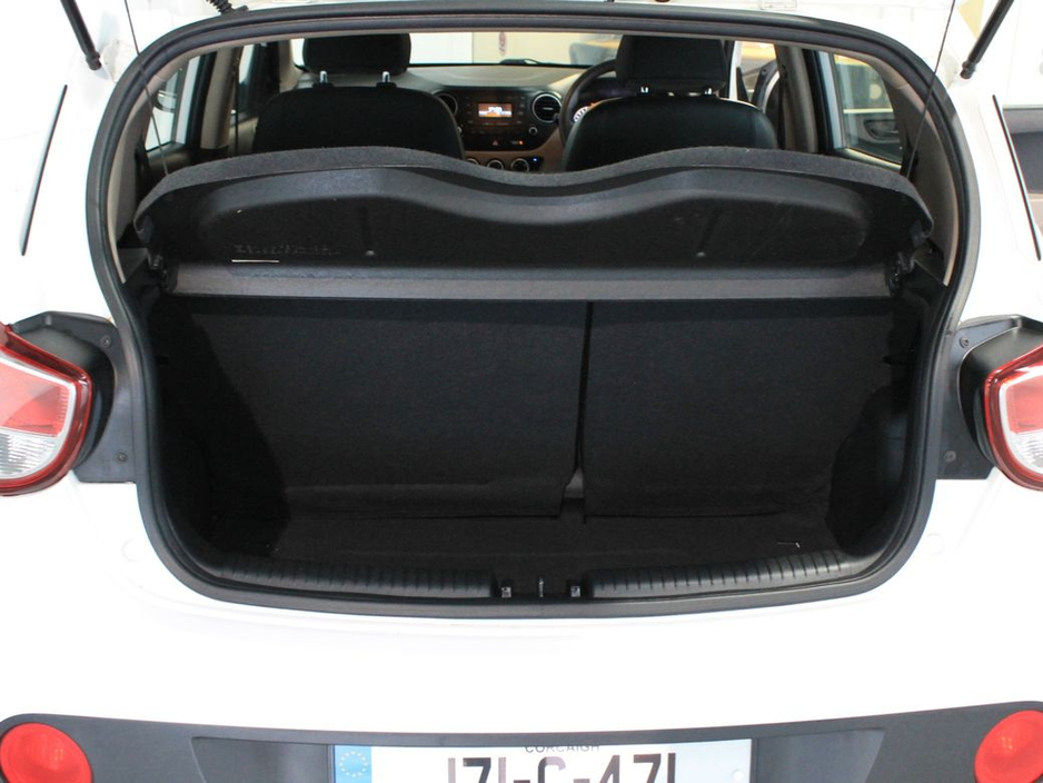 2017 Hyundai i10 Classic 4DR €8,250