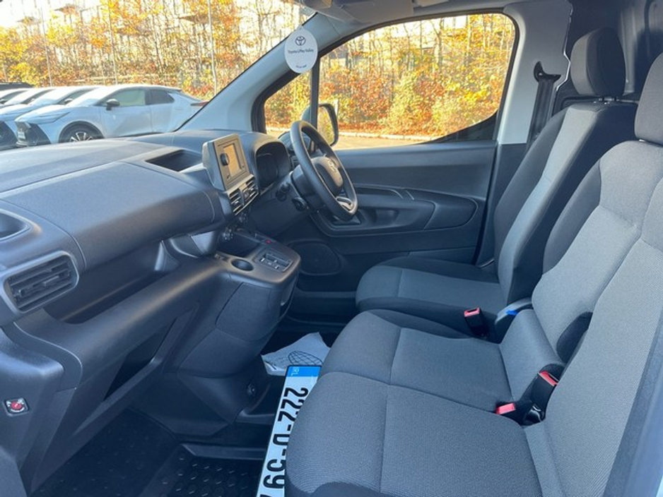 2022 Toyota Proace City PROACE CITY EV GL SWB €15,406