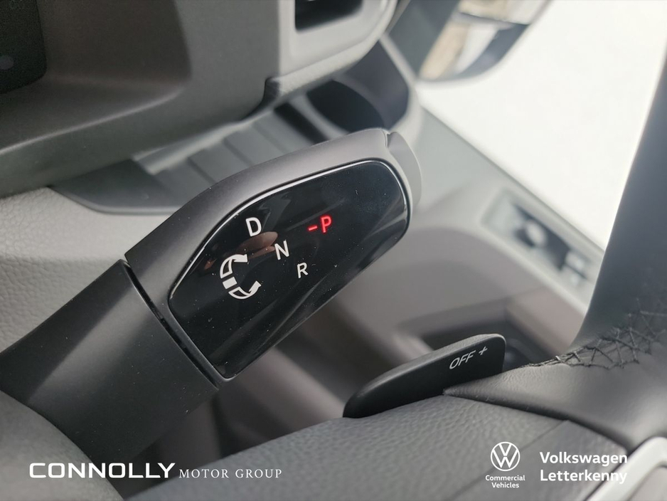 2025 Volkswagen Crafter CR35 Panel van Highline MWB 177 HP 2.0 TDI 8sp Automatic FWD €43,862