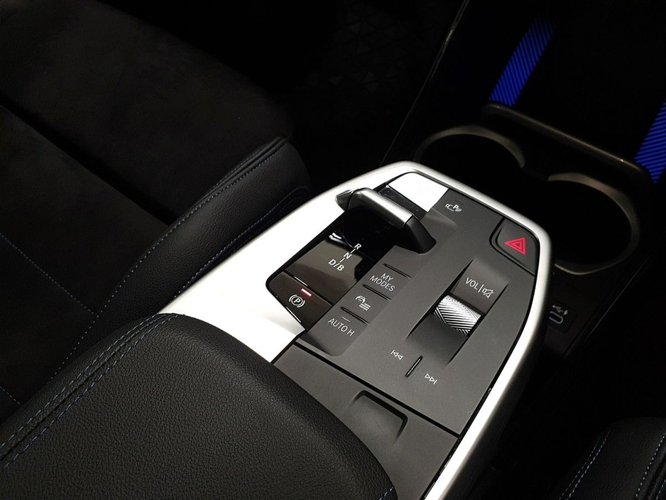 2025 BMW iX1 xDrive30 M Sport €52,950