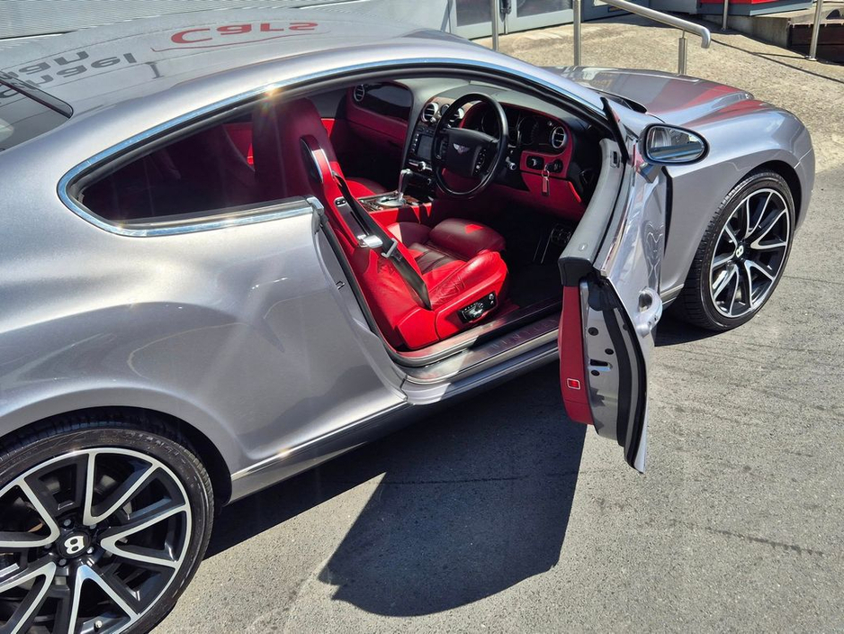 2004 Bentley Continental GT Coupe W12 6.0 Petrol Auto, Paddle Shift, Massage Seats, Red Leather, 20” Alloys - First Registered in August 2004 - Trade in Price €30, 999. €29,999