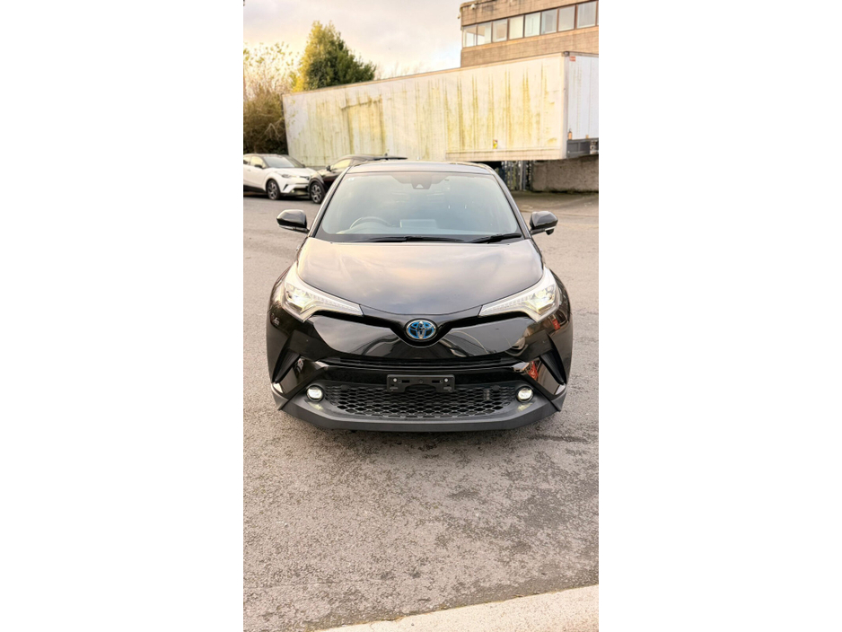 2019 Toyota C-HR 1.8 HYBRID LUNA €21,499