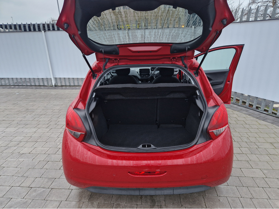 2017 Peugeot 208 1.2 PETROL AUTO €10,995