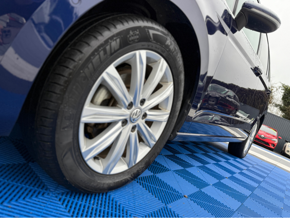 2018 Volkswagen Touran HIGHLINE - 2.0L DIESEL - 7 SEATS - AUTO - 12M WARRANTY - CAR: 1621