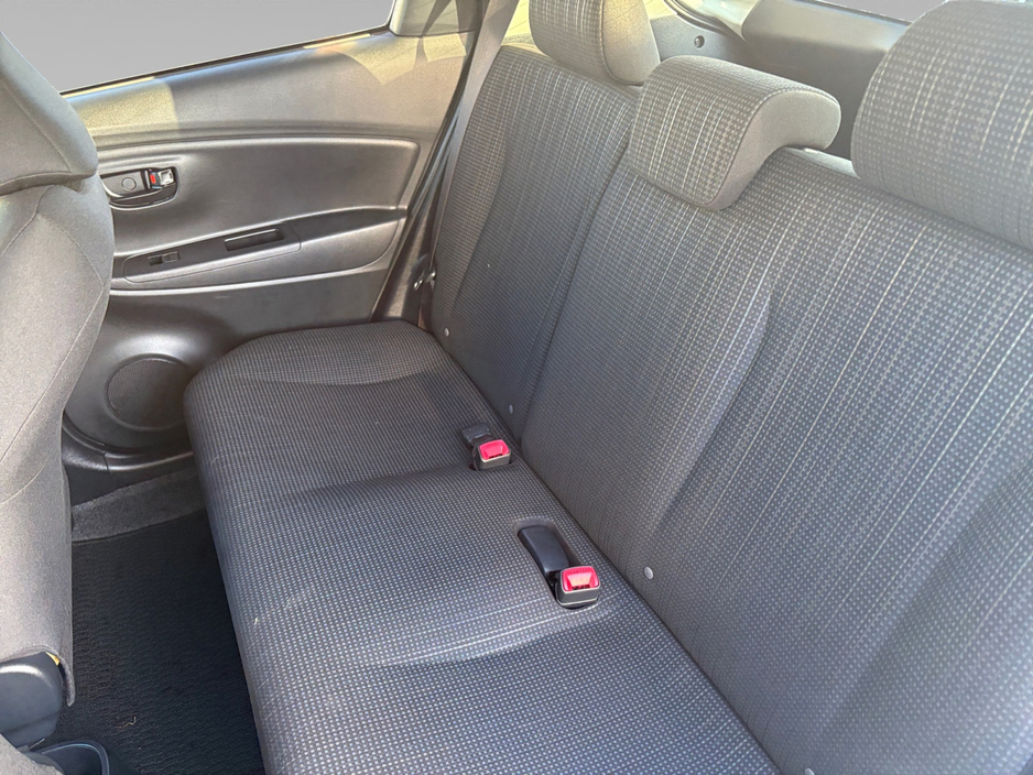 2017 Toyota Vitz 1.3 Petrol Auto €10,900