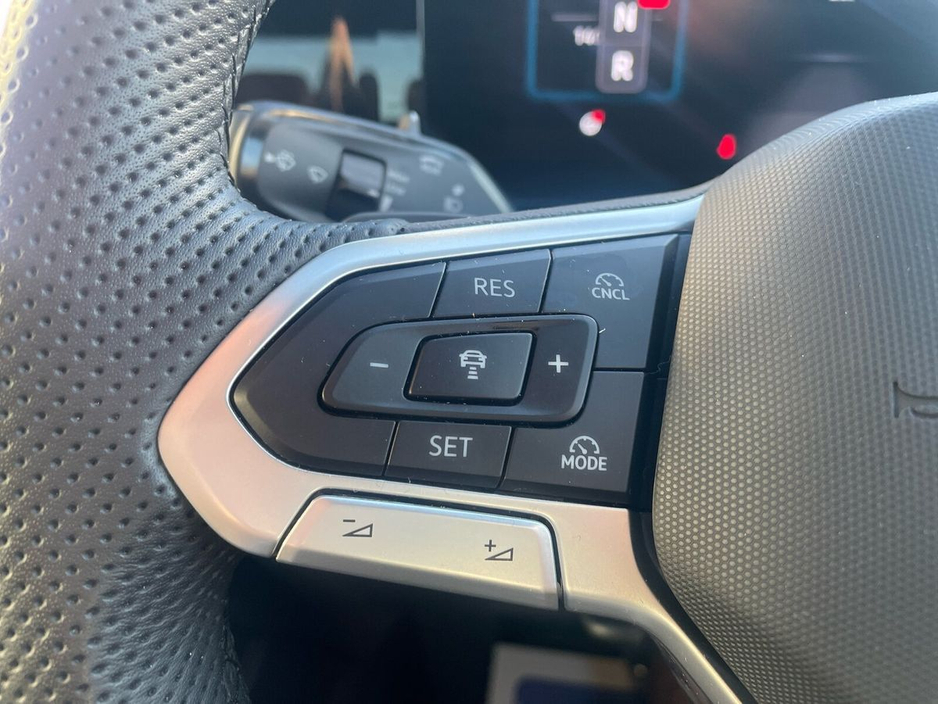 2025 Volkswagen Tiguan R-LINE 75 2.0TDI DSG 150HP €54,975