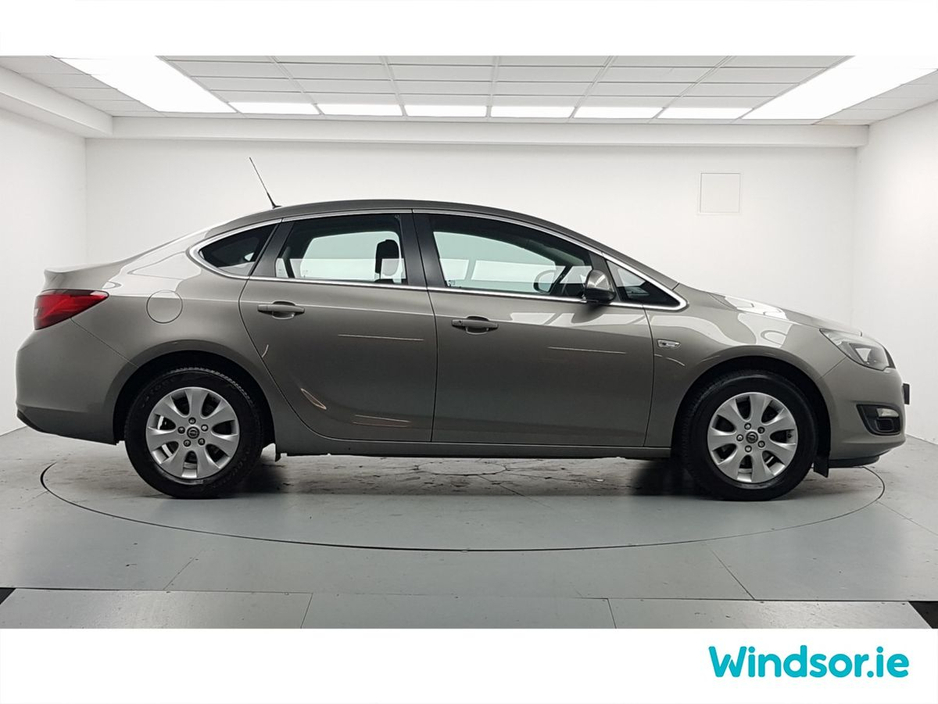 2016 Opel Astra 1.6CDTi 110PS S/S €10,995