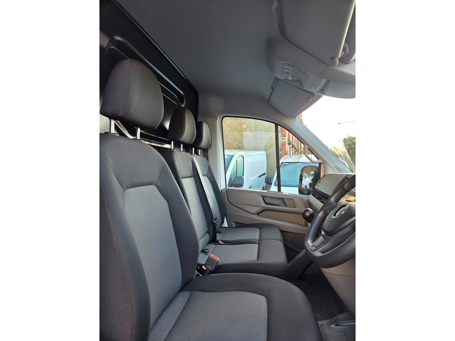 2021 Volkswagen Crafter 30 MWB 140HP M MANUAL 6SPEED FWD 5DR