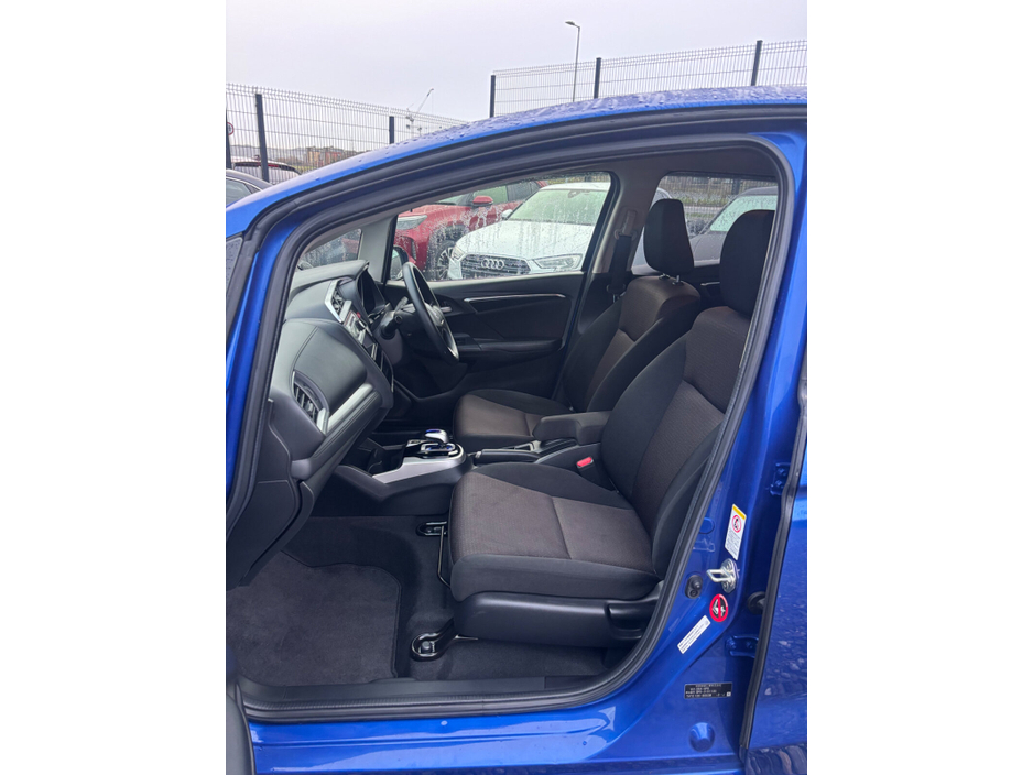 2014 Honda Fit  €8,950